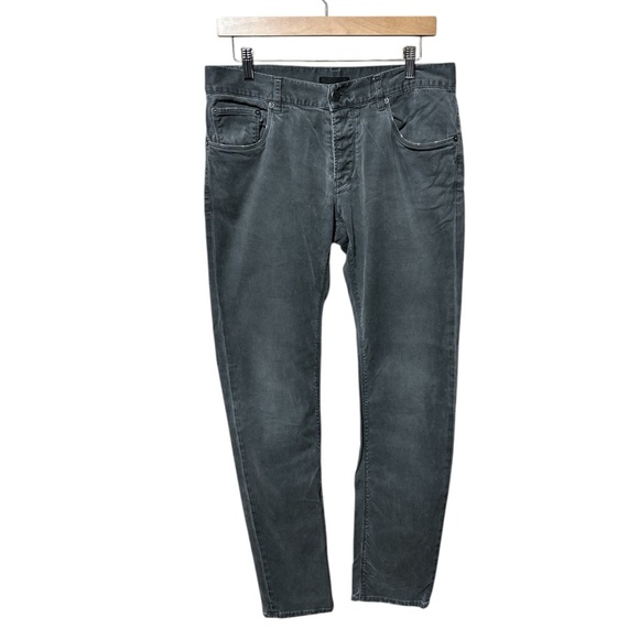 Men's Gray Straight Leg Jeans - Picture 2 of 5